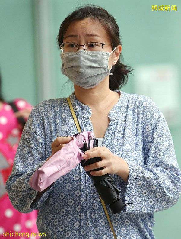 ◤新国CCB◢ 孙姿燕逛商场没戴口罩 故意朝保安员打喷嚏