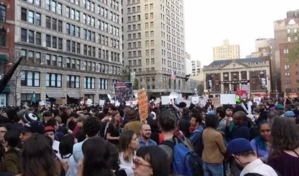 全球抗疫排行榜：中國第8，新加坡第11