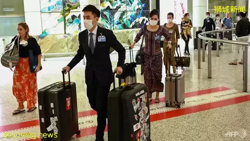 揭秘!人前光鲜靓丽的新航空姐、空少,收入到底怎么样