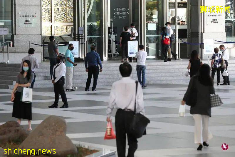 重磅!新加坡EP最低薪資上調至4500新,金融業上調至5000新