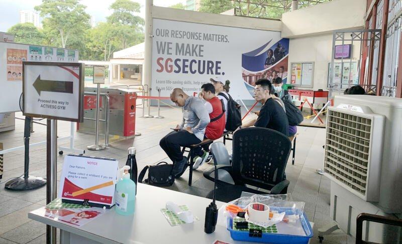 ◤全球大流行◢ 新国电影院 错开座位售票