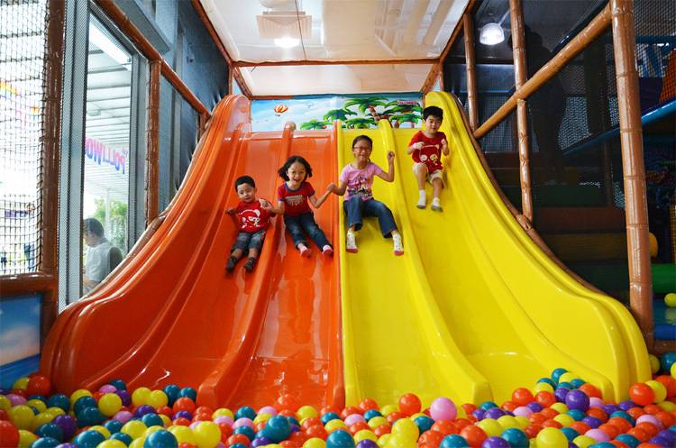 哈哈哈！在新加坡養娃到底有多輕松