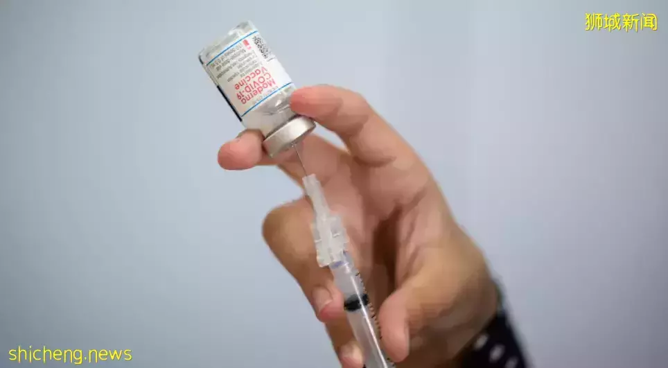 新加坡宣布不接種冠病疫苗者，明年起將會處處受限，自付醫藥費