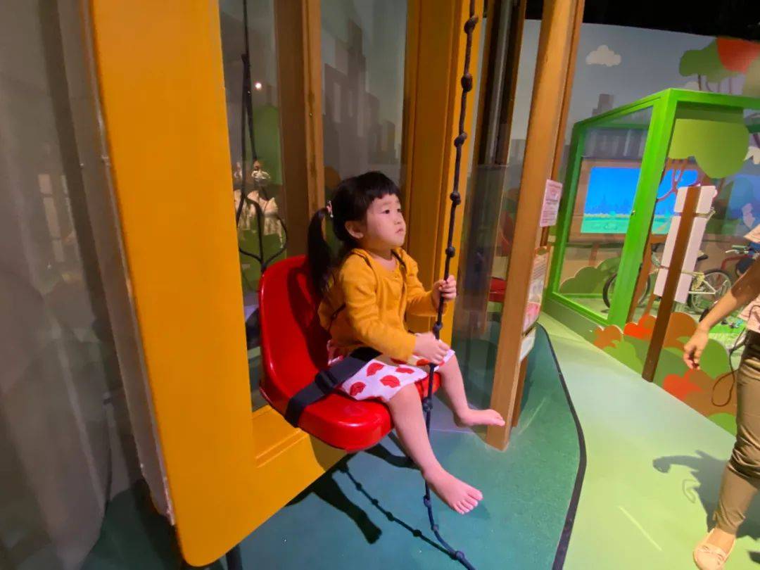 僅$10!新加坡還藏了個超棒的科學遊樂場,10多種職業等娃來體驗