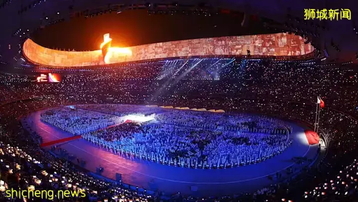 這些新加坡人很“親中”！他斷言，中國將在幾十年內成爲世界第一