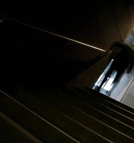 新加坡有3歲男童確診!酒店隔離中溜出來“啪啪啪”的情侶已認罪