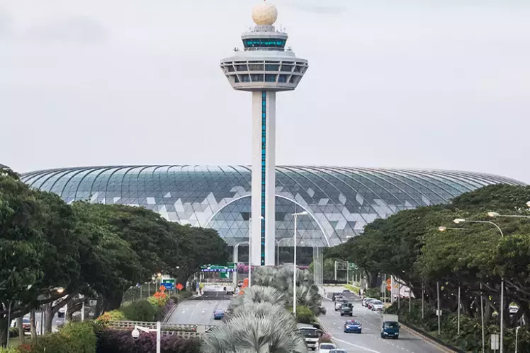 世卫竟催促各国解封! 李总理出国，民丹、巴淡岛将对坡免隔离开放