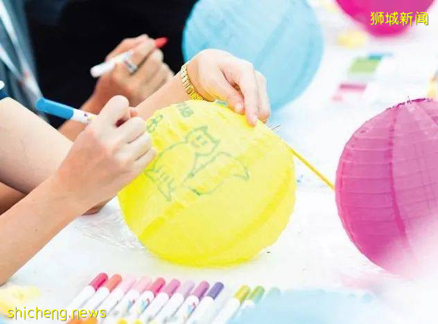 新加坡2021中秋花燈打卡點大搜羅！五彩、夢幻、傳統、炫酷、沉浸式，你要的全都有 .