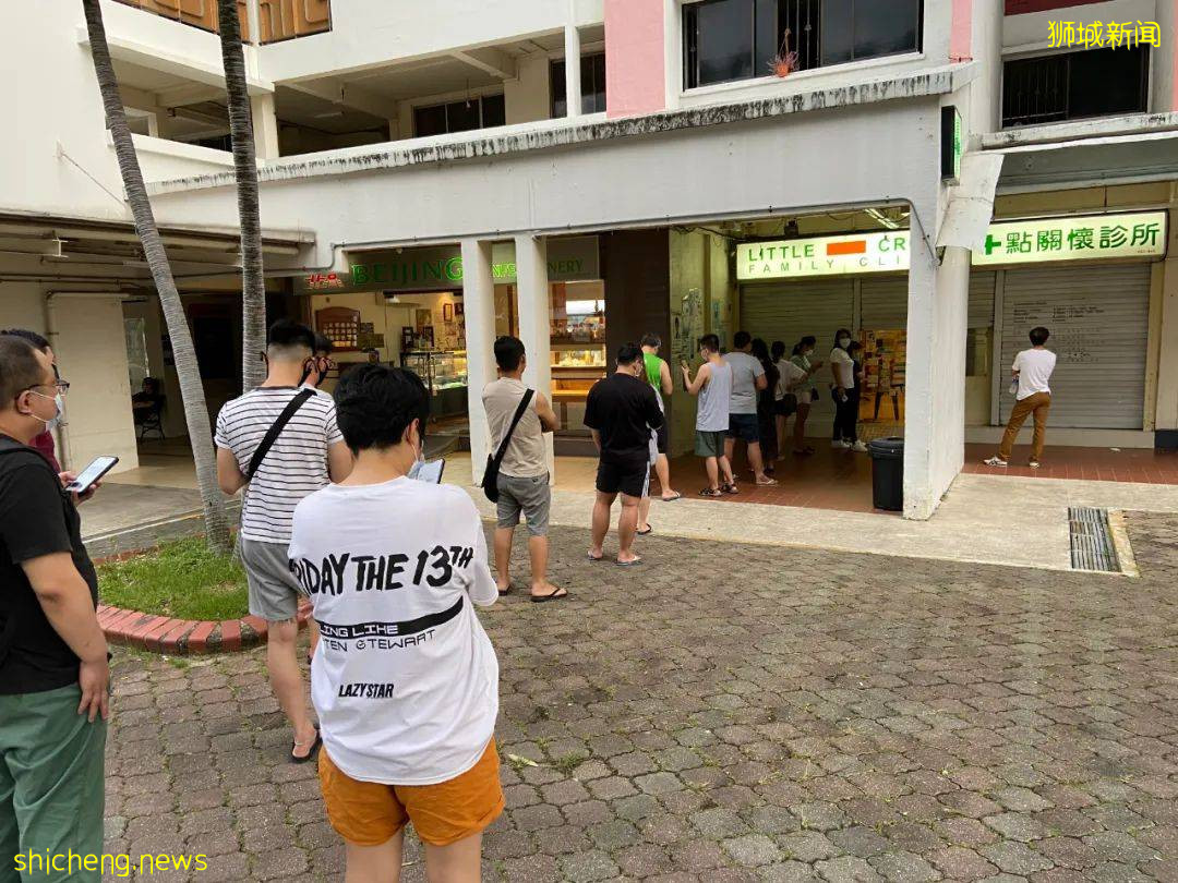 科興在新加坡瘋狂受歡迎,診所外排隊十幾米!供不應求!實拍堂食第一天,人突然多了