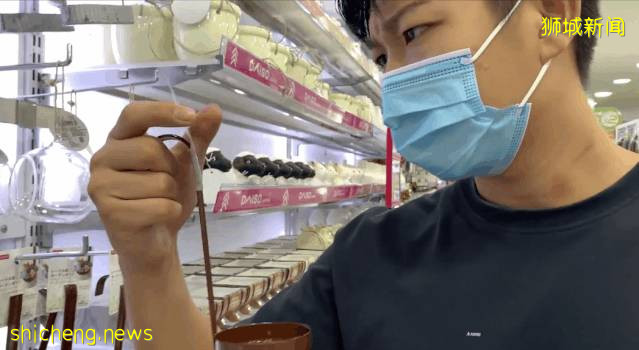 实拍！小伙儿逛新加坡神奇两元店，推荐25样必买好物