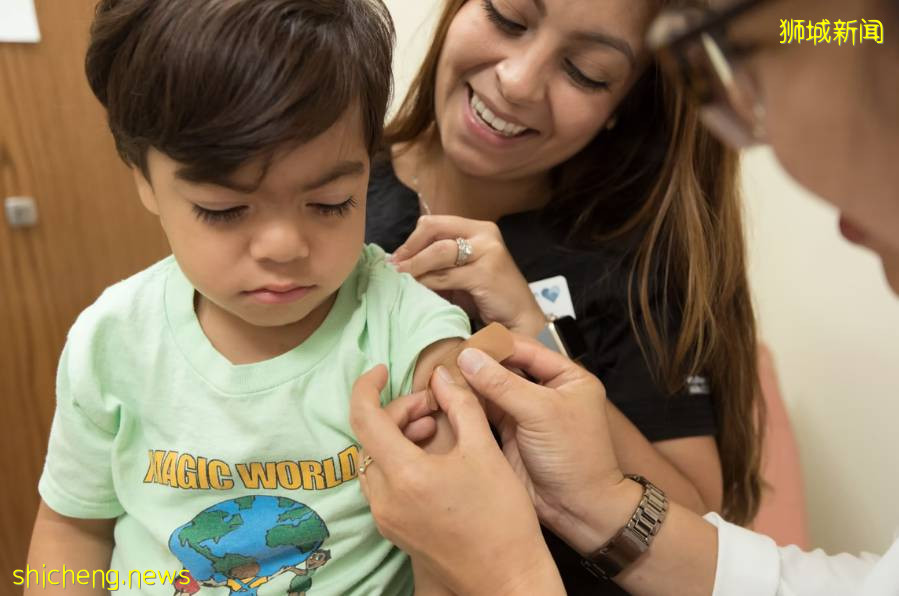 新加坡日增3000+了，我家女佣还是要出门，怎么办