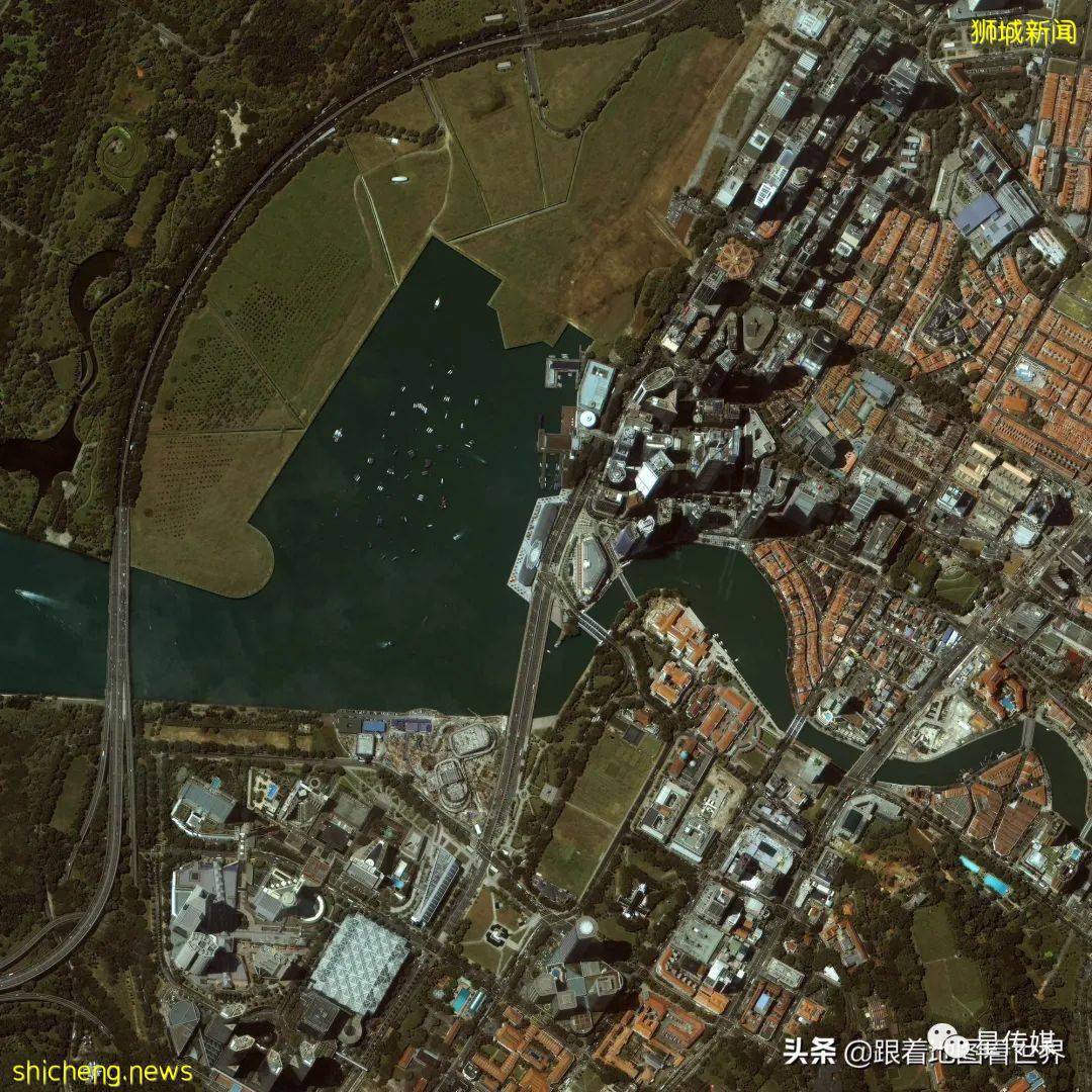 新加坡河岸的14座橋,爲何承載了這個島國的200年的記憶