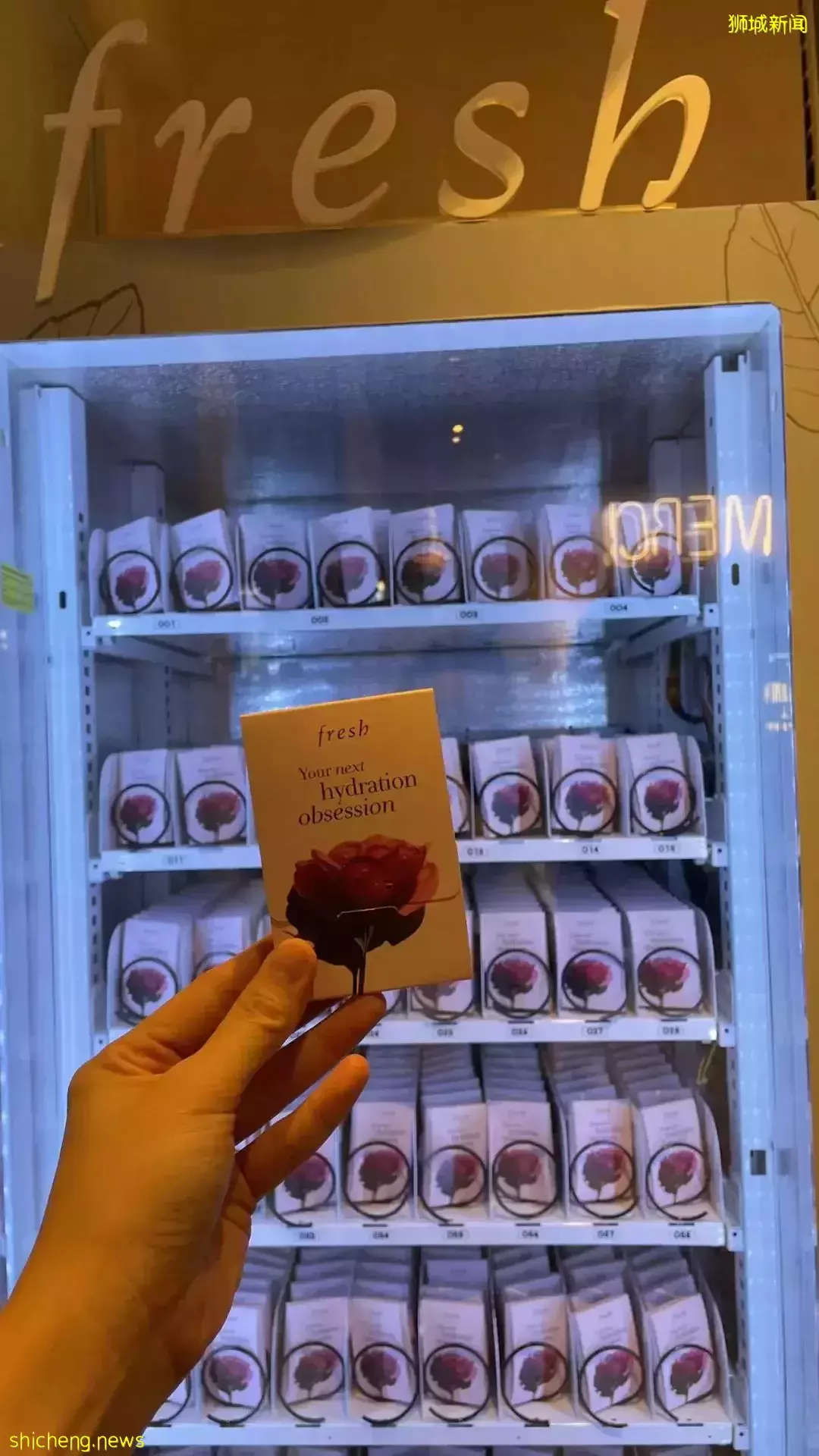 新加坡Fresh玫瑰主题快闪咖啡,免费领小样、手部按摩