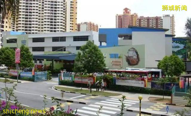 新加坡商業區爆61人感染群！2人死亡，又有學生病例了
