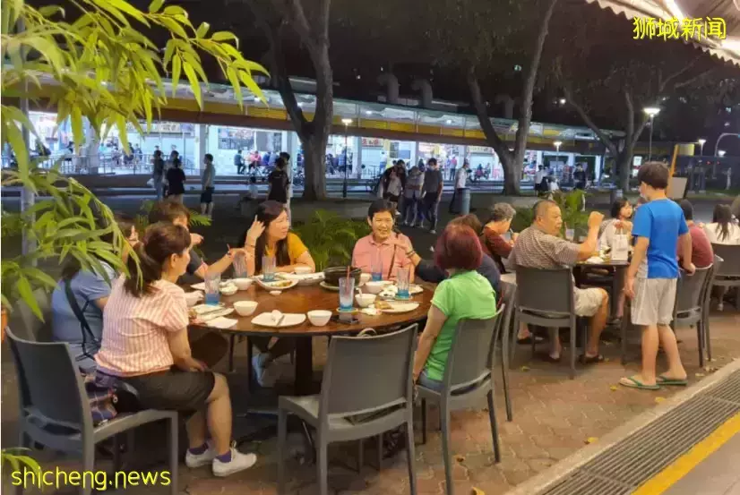 不打疫苗在新加坡被嫌弃!嫌弃级别请您“评星”