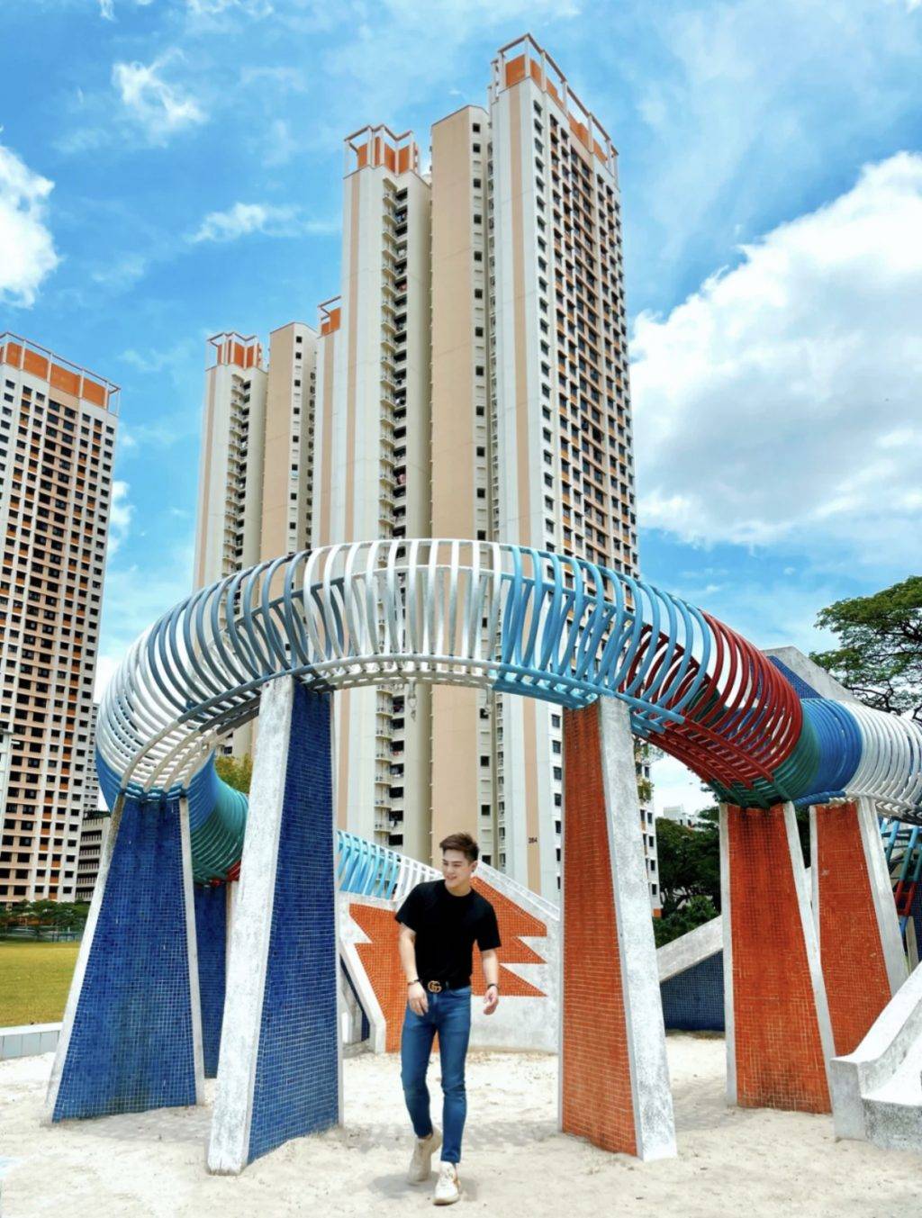 最老游乐场⏳新加坡“大佬级别”游乐场😏 标志性龙头、年代感设施，感受童年快乐回忆