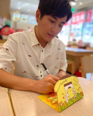 黄端伦初为人父 一天睡2小时 直言“好累”快患忧郁症 