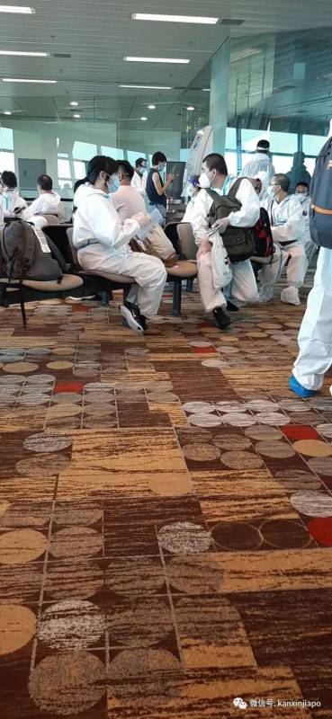 秋分时节，网友从新加坡回江苏的飞行体验