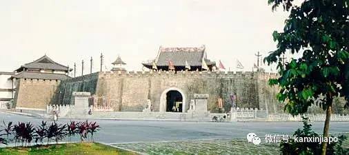 每年吸引90万游客、利润2000万新币的唐城在新加坡仅7年被迫关闭