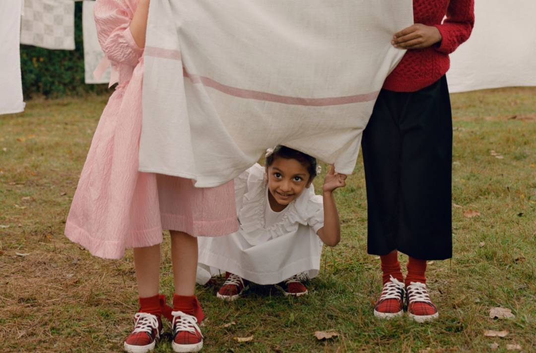 上架秒完设计师合作系列：SIMONE ROCHA X H&M即将开卖