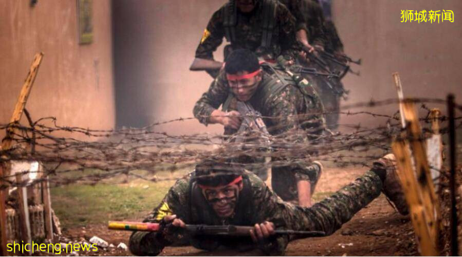 新加坡唐人街成“穿越火线”前线，大批“英雄”穿越疫区