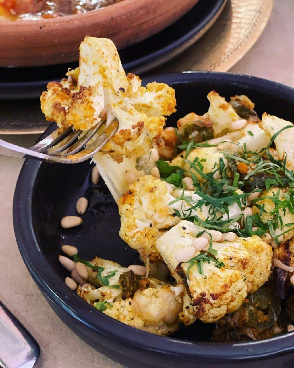 摩洛哥風格、粉紅咖啡館La Fez Bakery & Cafe💘置身馬拉喀什街頭、栽進粉嫩王國裏✨