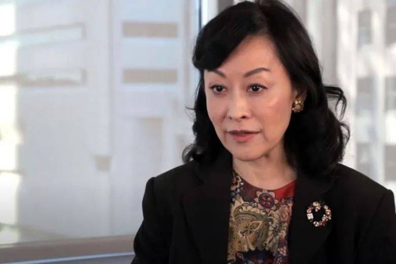 李光耀兒媳林學芬被吊銷律師執照後,改行做起了這個