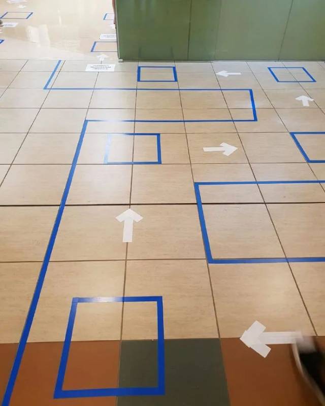 新加坡用膠帶做了一場大型公共藝術