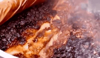 一块普通的甑糕究竟有什么魅力，竟然能如此大火？现已登陆新加坡!