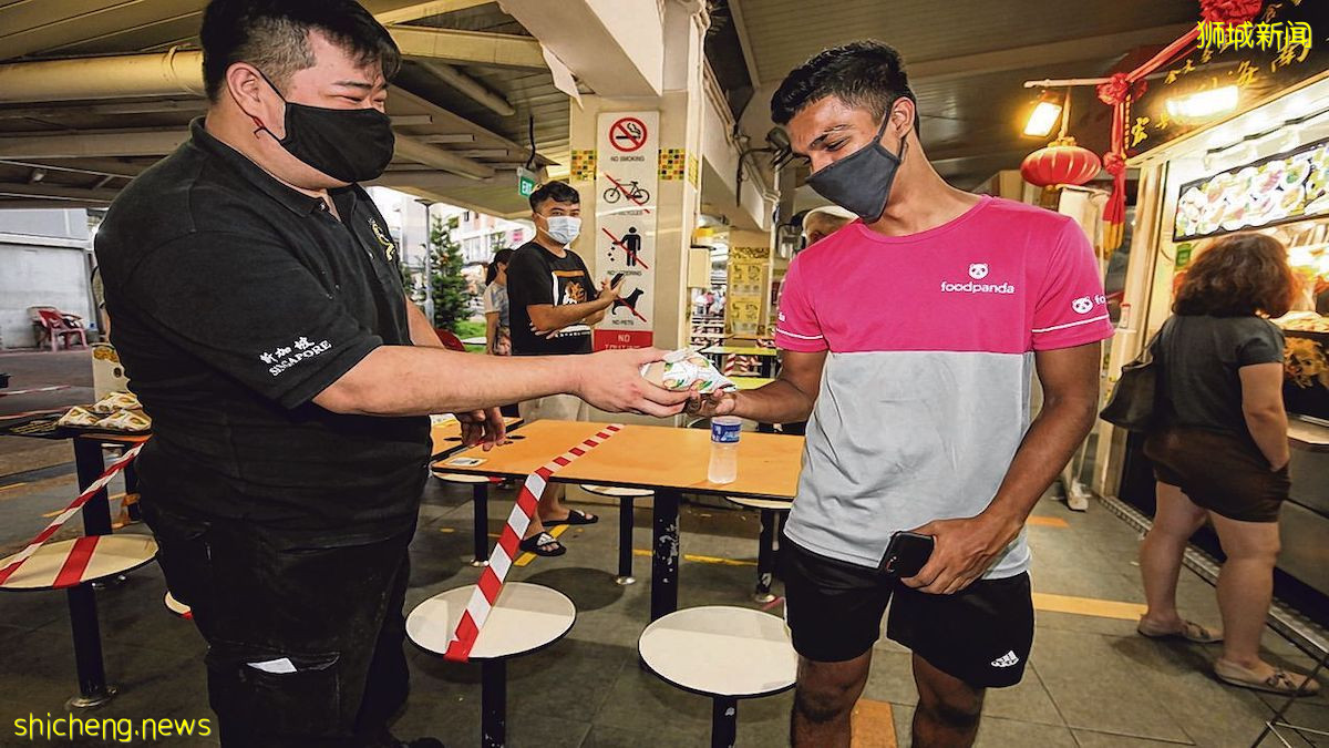 金文泰鸡饭摊提供免费餐给送餐手, 表示赞赏
