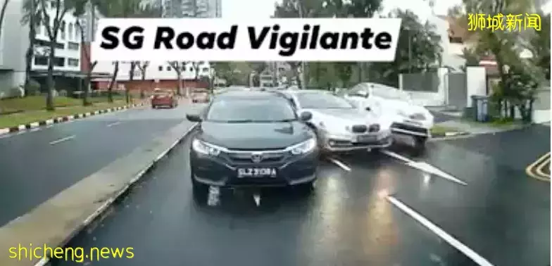 新加坡寶馬車超車不果，生生把三輛車擠成“連體嬰”，左右爲難