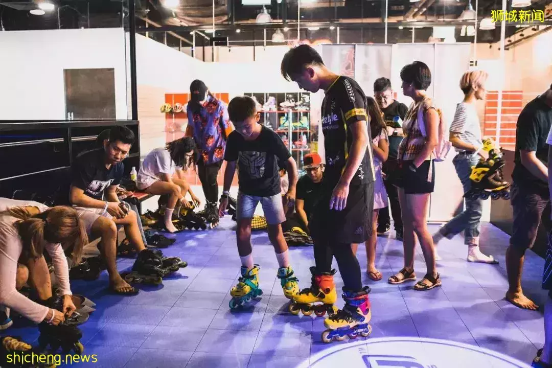 2小時$12新!新加坡最大的旱冰場,竟然是複古夜店風,娃和媽都嗨到不想回家