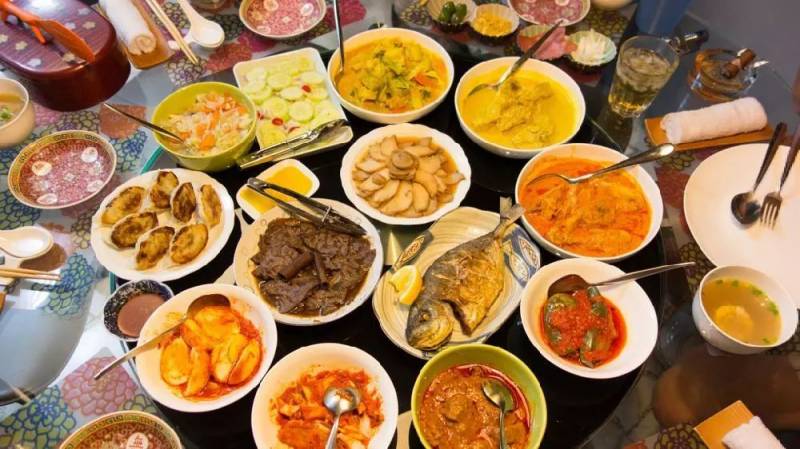 咖啡排骨， 满满“黑料”的新加坡招牌美食