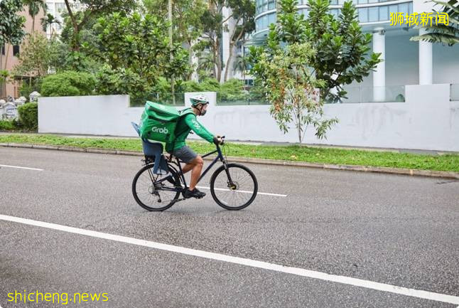 Grab执行长Anthony Tan也来当送餐手, 2小时内送4单
