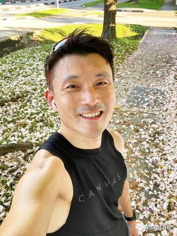 新加坡也有“櫻花”？看看當地領導們如何當起賞花向導