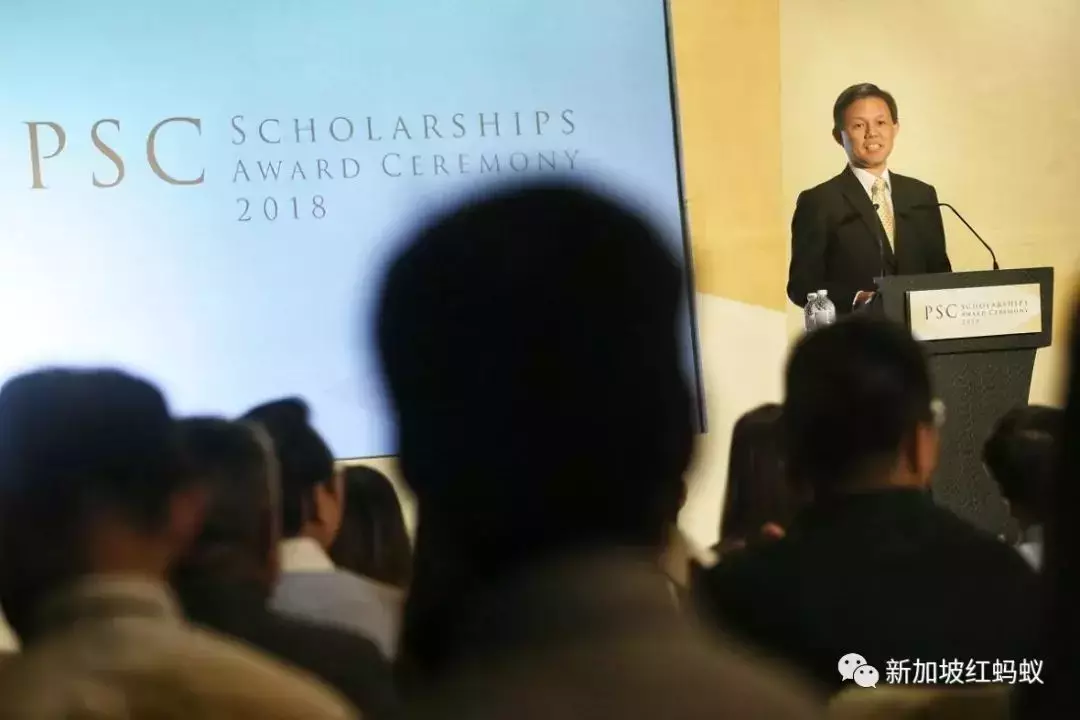 新加坡公共服務獎學金得主：近半住組屋，頂尖名校不及半數