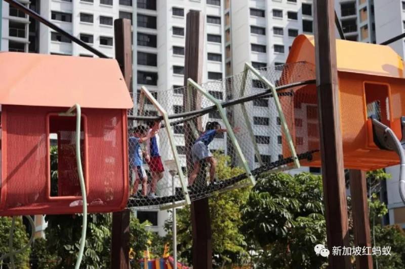 狮城家长投诉说学校假期太长　教师和学生不该这样闲着