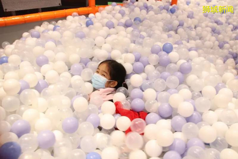 豪氣送門票！新加坡最大的室內遊樂場重新開業，首場爆滿