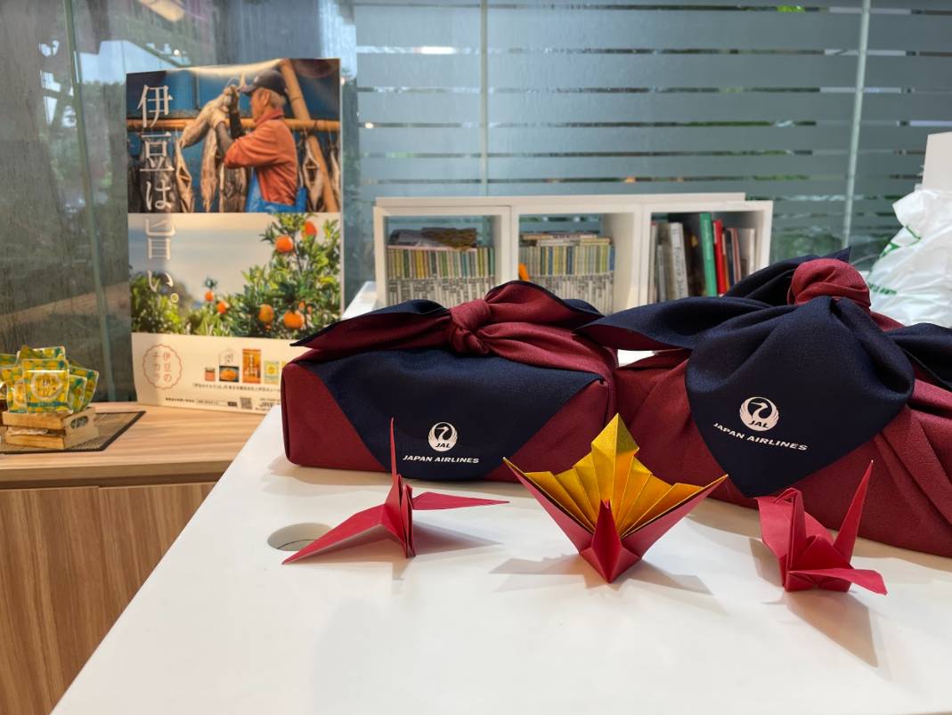 本地餐厅联手日本航空为你带来限定版航空餐!还有日航空姐教你日式手作哦