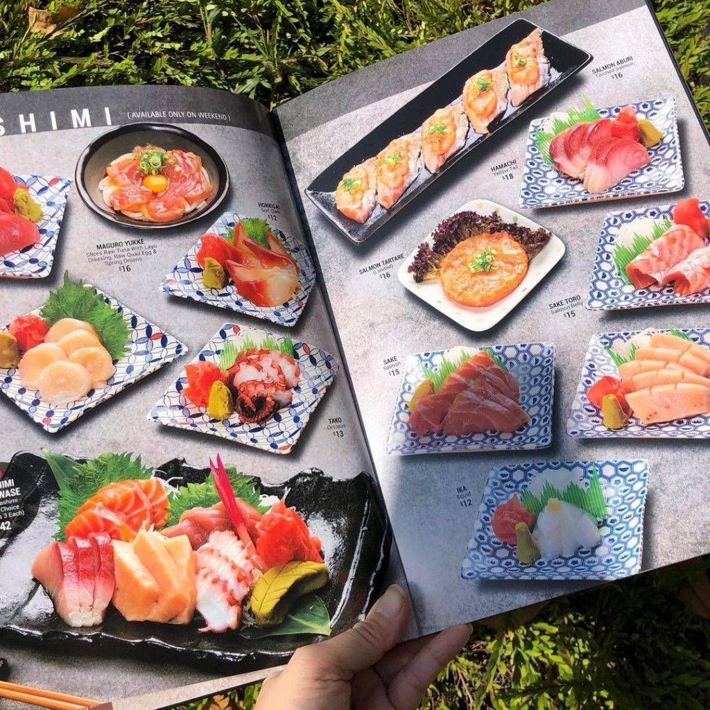 氛圍感十足的日式居酒屋🏮 榜鵝區“IZAKAYA 95”美味日料配美酒!招牌炭烤肉串來一份🤤