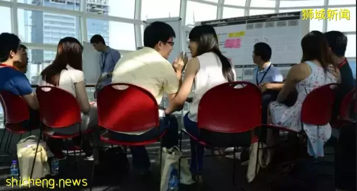 成龙也发声！你想像不到，新加坡对女人有多好