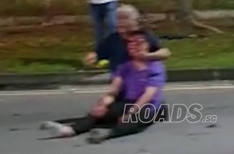 新加坡恐怖車禍!貨車跟奧迪馬路上競賽,被撞爛是它