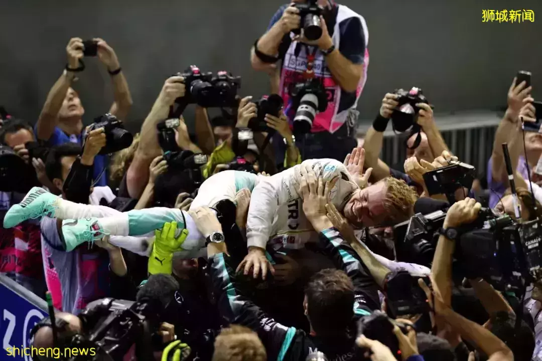 因不解封,他们集体离开新加坡!本地10月或迎来10000人活动