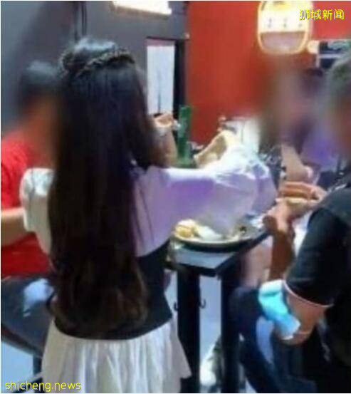 屢禁不止!新加坡突擊檢查再發現“陪酒女”!有些人怎麽這麽欠