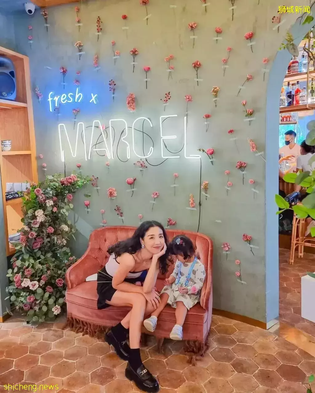 尖叫少女心！FRESH X MERCI MARCEL 粉玫瑰快闪咖啡厅🌹不单出片率百分百💯 而且还送你精美护肤样品➕5分钟手部按摩护理