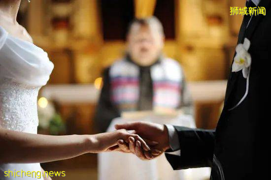 允许1000人婚礼,商场不再测体温,新加坡防疫措施又放宽了