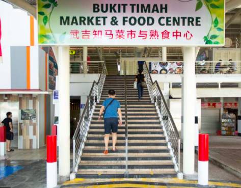 若想寻觅最地道的南洋风味,那你一定要探访狮城这10家大排档