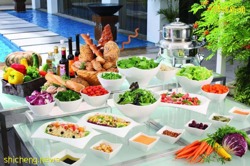 新加坡下半年自助餐買一送一大盤點!好久沒有吃自助了,要不要約起來