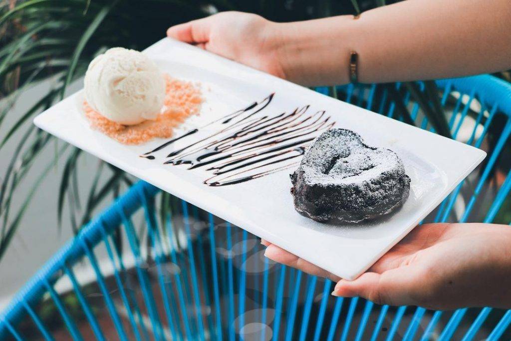 小衆露台咖啡廳☕️ 西式餐點、特色甜點、戶外天台🌤 高空俯瞰城市景色