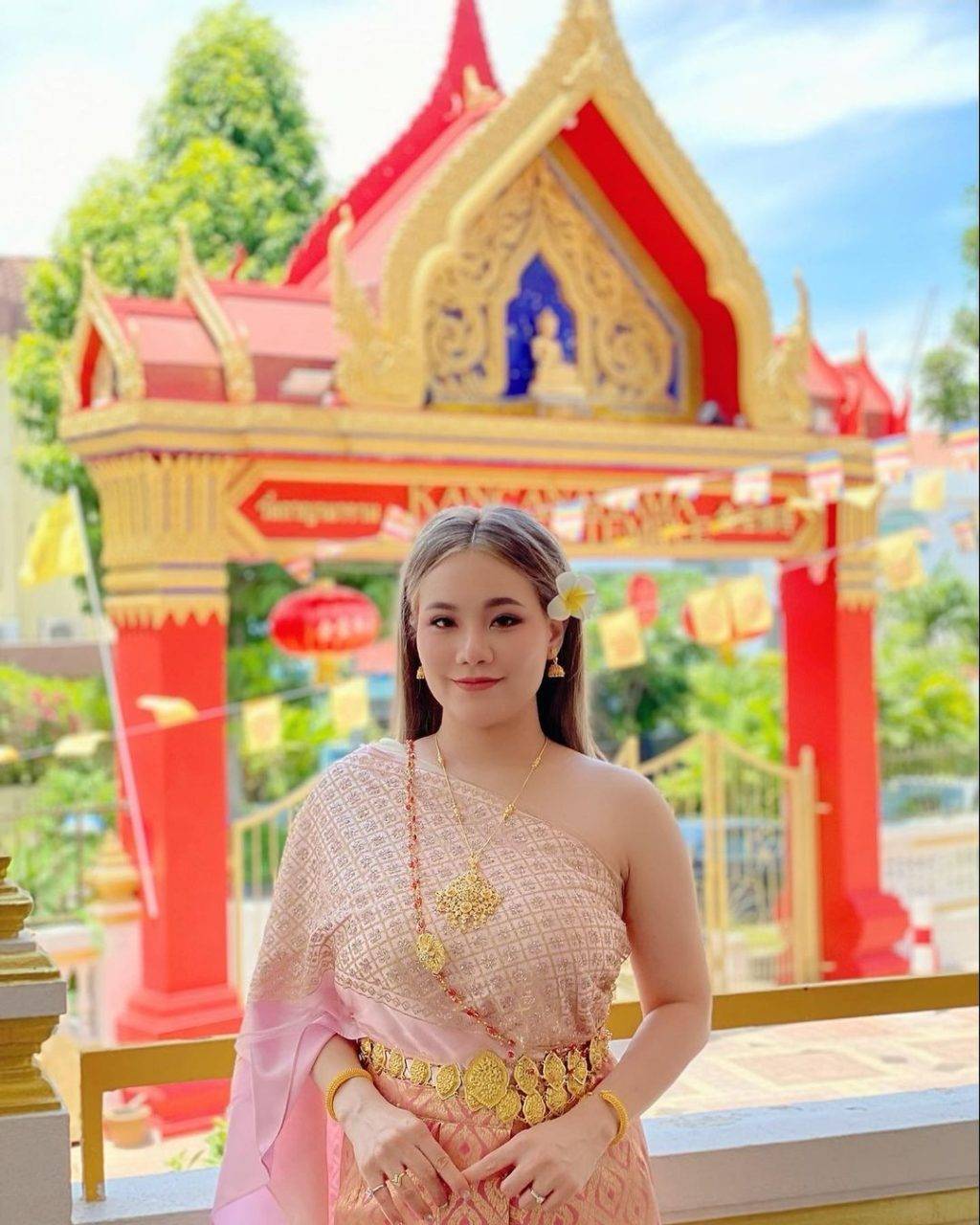 新加坡特色宗教建筑大搜罗!金碧辉煌、中式殿堂、大片拍摄点✨最具代表性的建筑都在这里啦